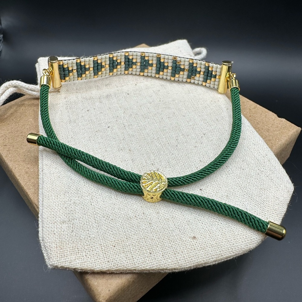 Handmade Beaded Bracelet - Picture 3 of 7